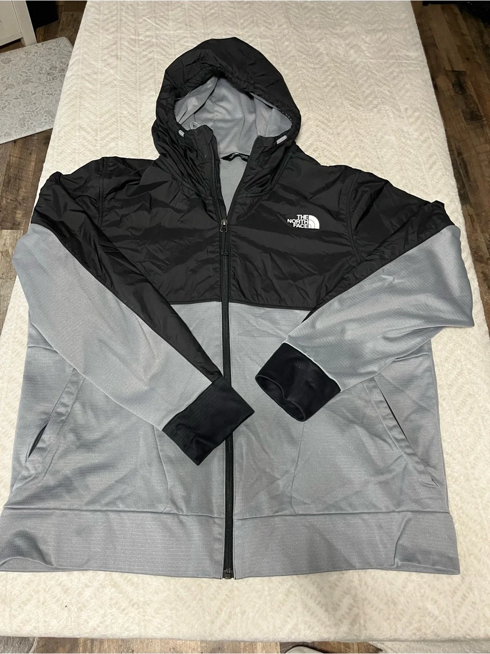 The North Face Men's Black & Gray Hooded Jacket XL